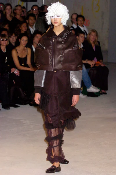 Look 2
